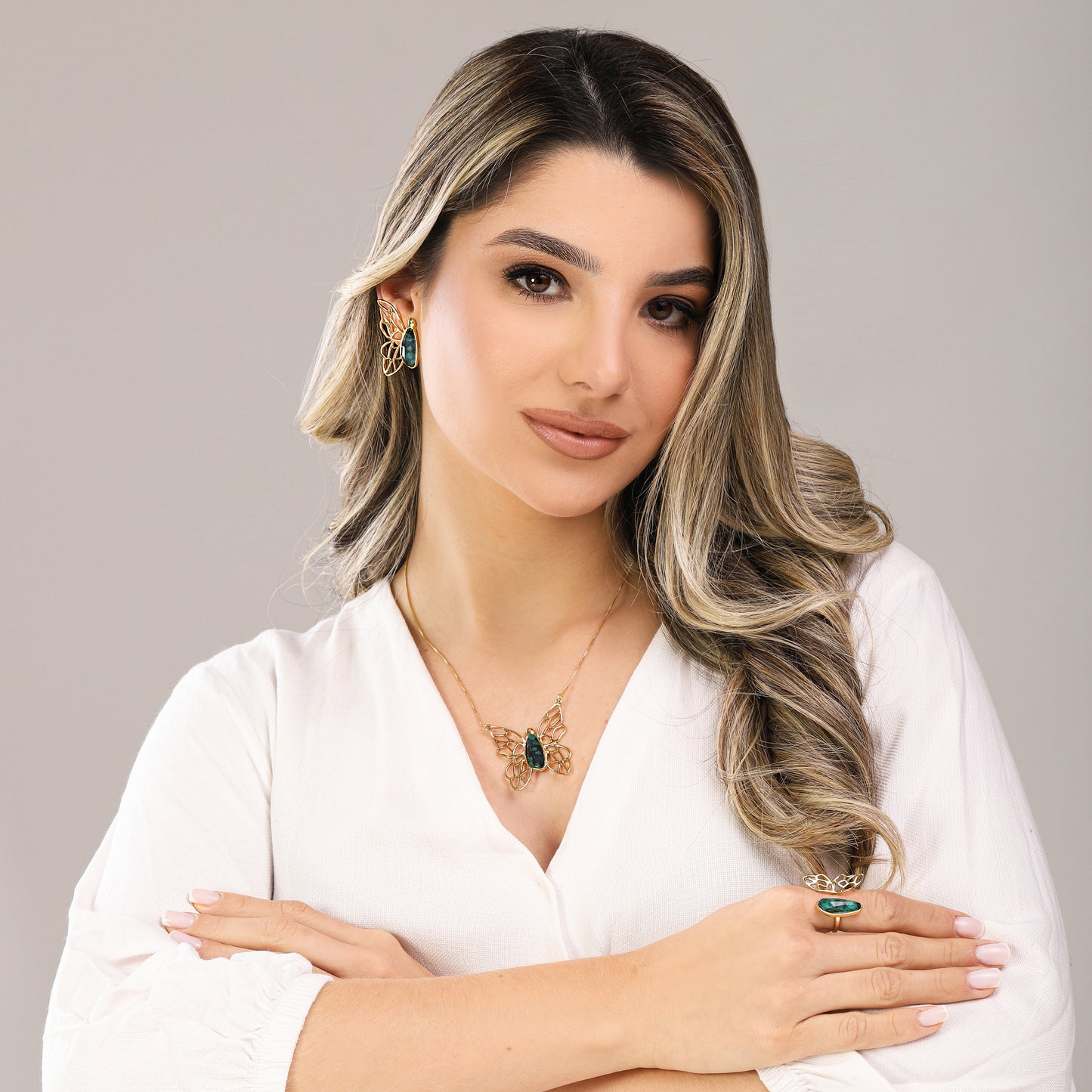 Ensemble Doré avec Papillon de Nacre