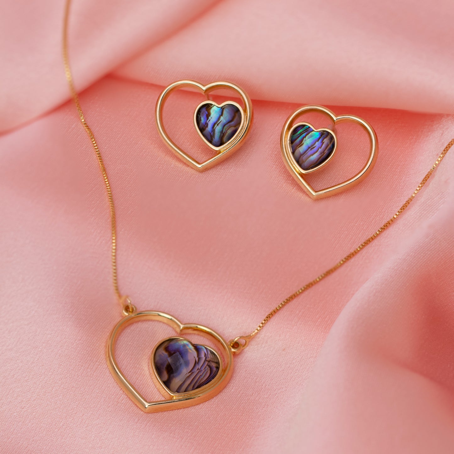 Ensemble doré avec cœur ajouré et nacre