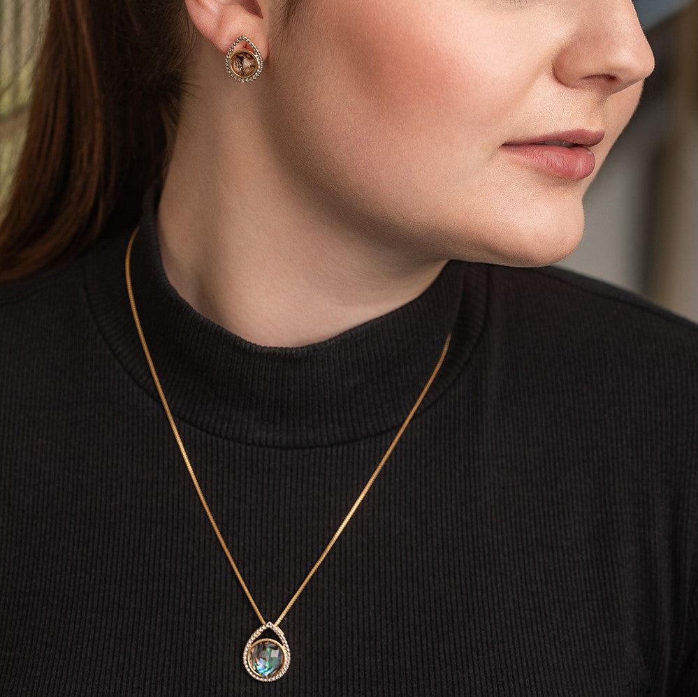 Ensemble doré avec rhodium blanc et nacre