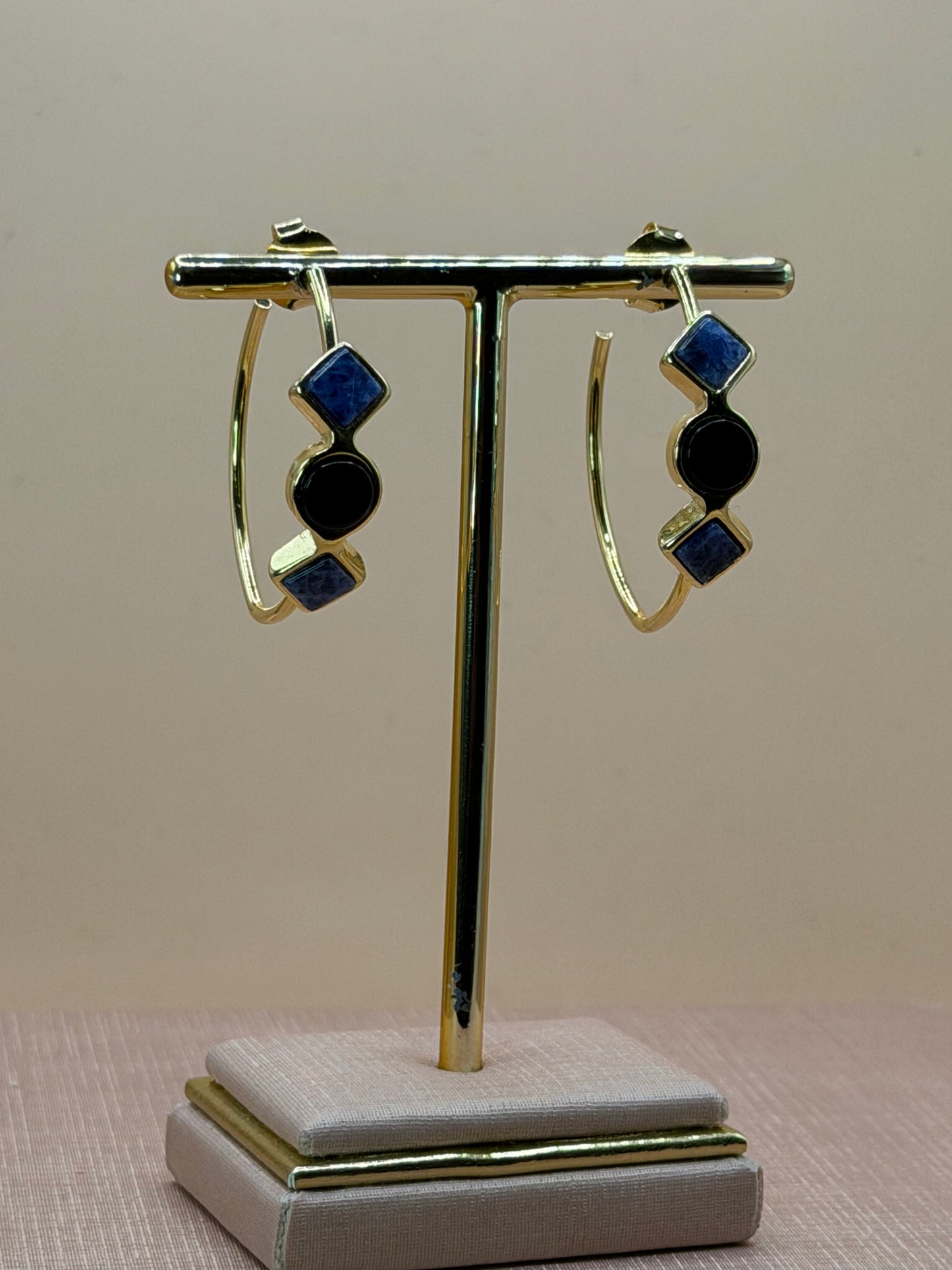 Vergoldeter Creolen-Ohrring